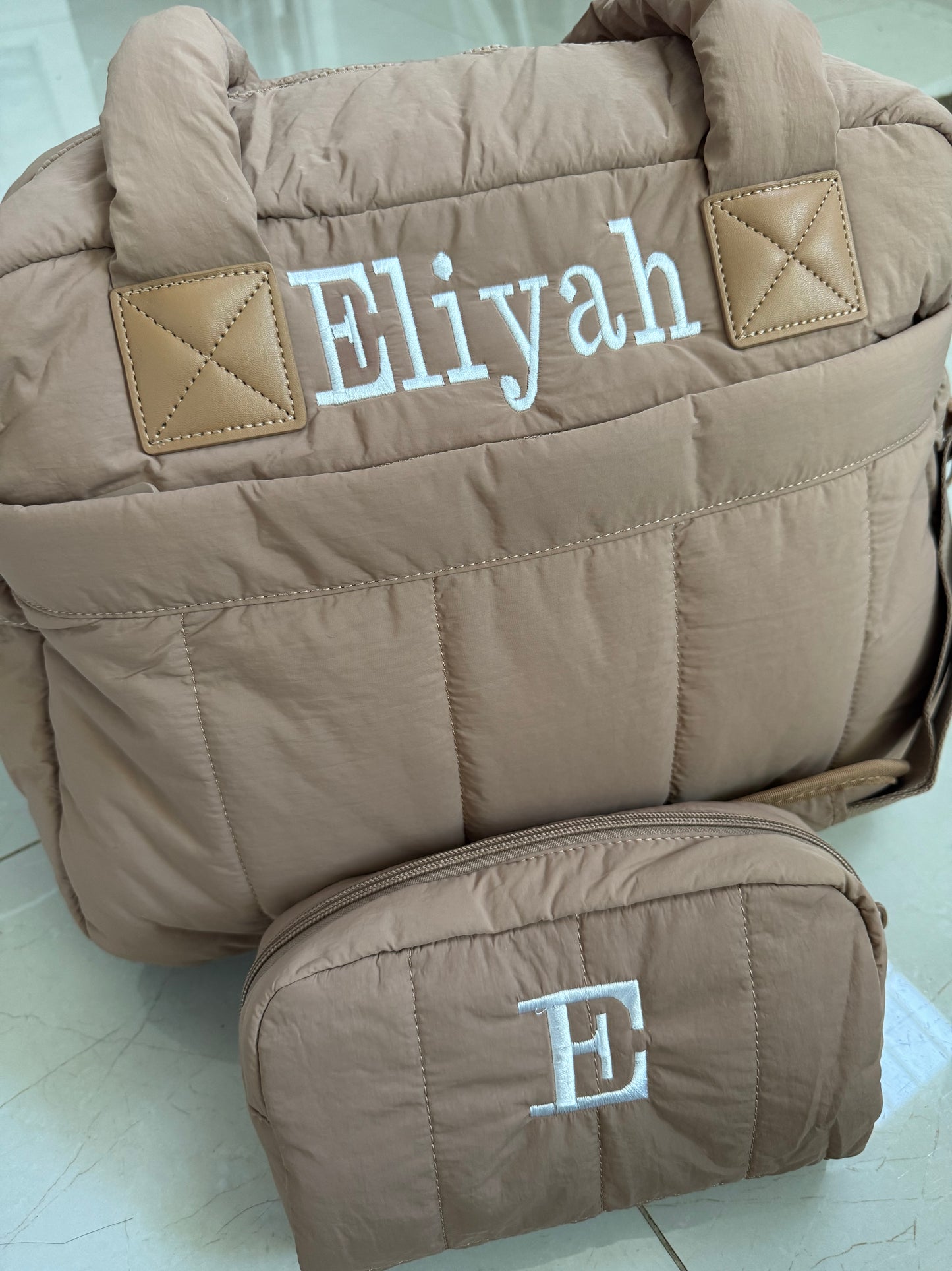 Brown weekender travel bag set