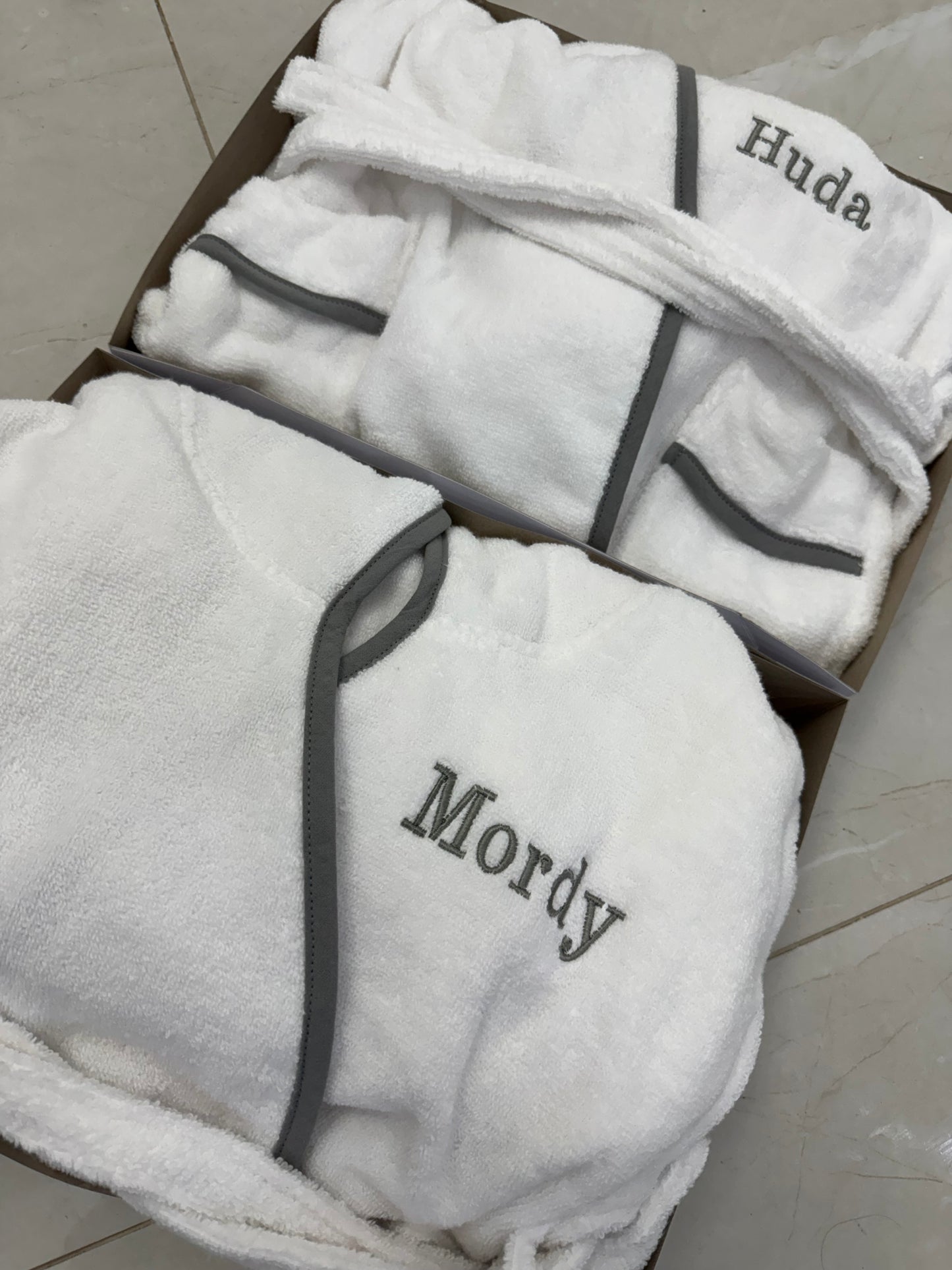 Monica & Andy Terry bathrobe pink trim