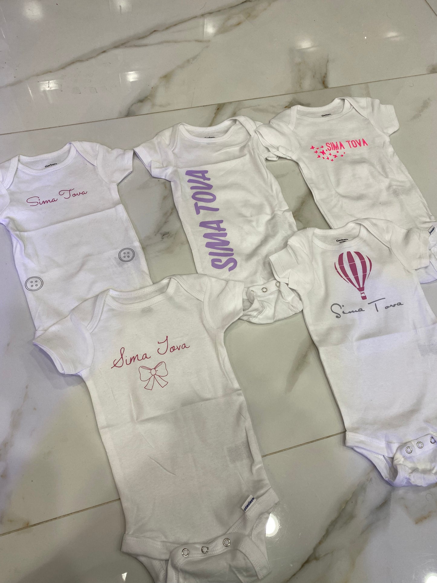 Baby onesie set